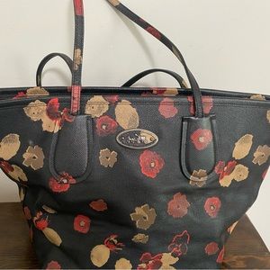 Coach beautiful black/floral tote